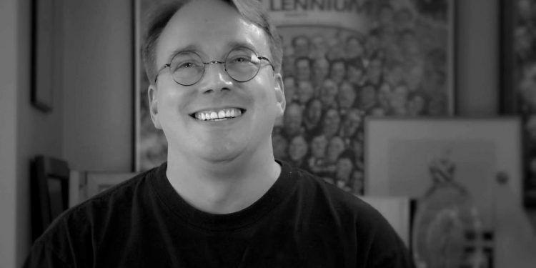 لینوس تروالدز: ۲۵ سال بعدی زندگی عمرم را به جنگ با مایکروسافت خواهم گذراند